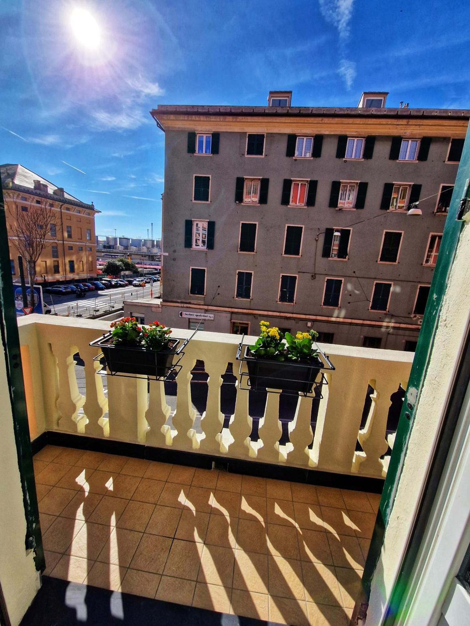 Appartamento Sofia A Genova Εξωτερικό φωτογραφία